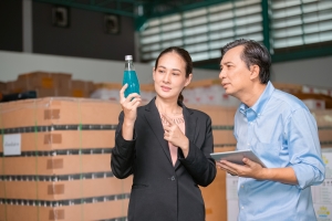 Manufacturers Outselling with Insights | Live Webinar + On-Demand